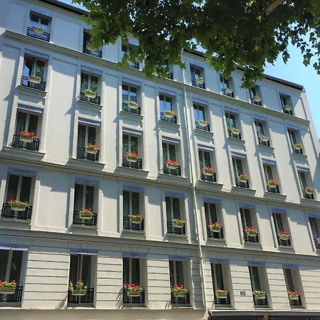 Hotel Lumières Montmartre Parigi