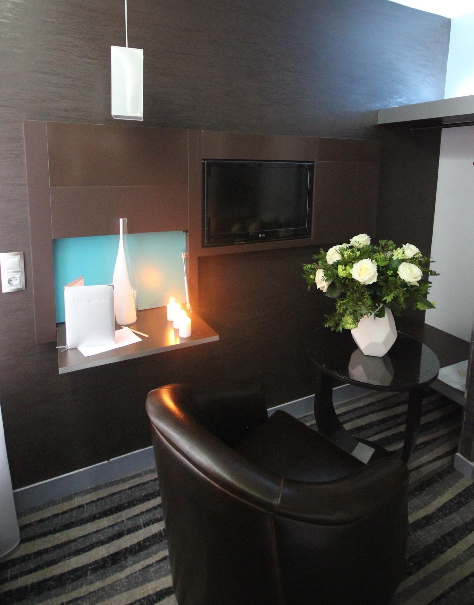 Hotel Lumières Montmartre Parigi