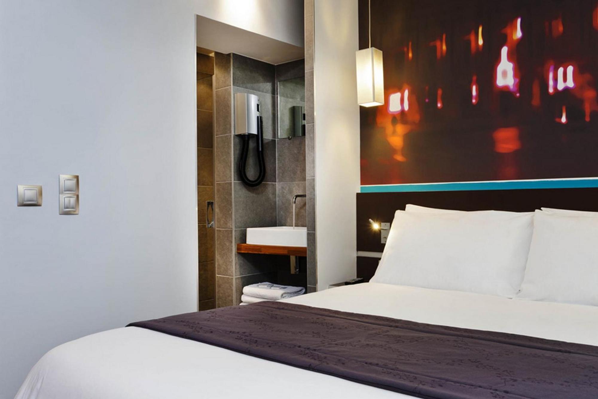Hotel Lumieres Montmartre 3*