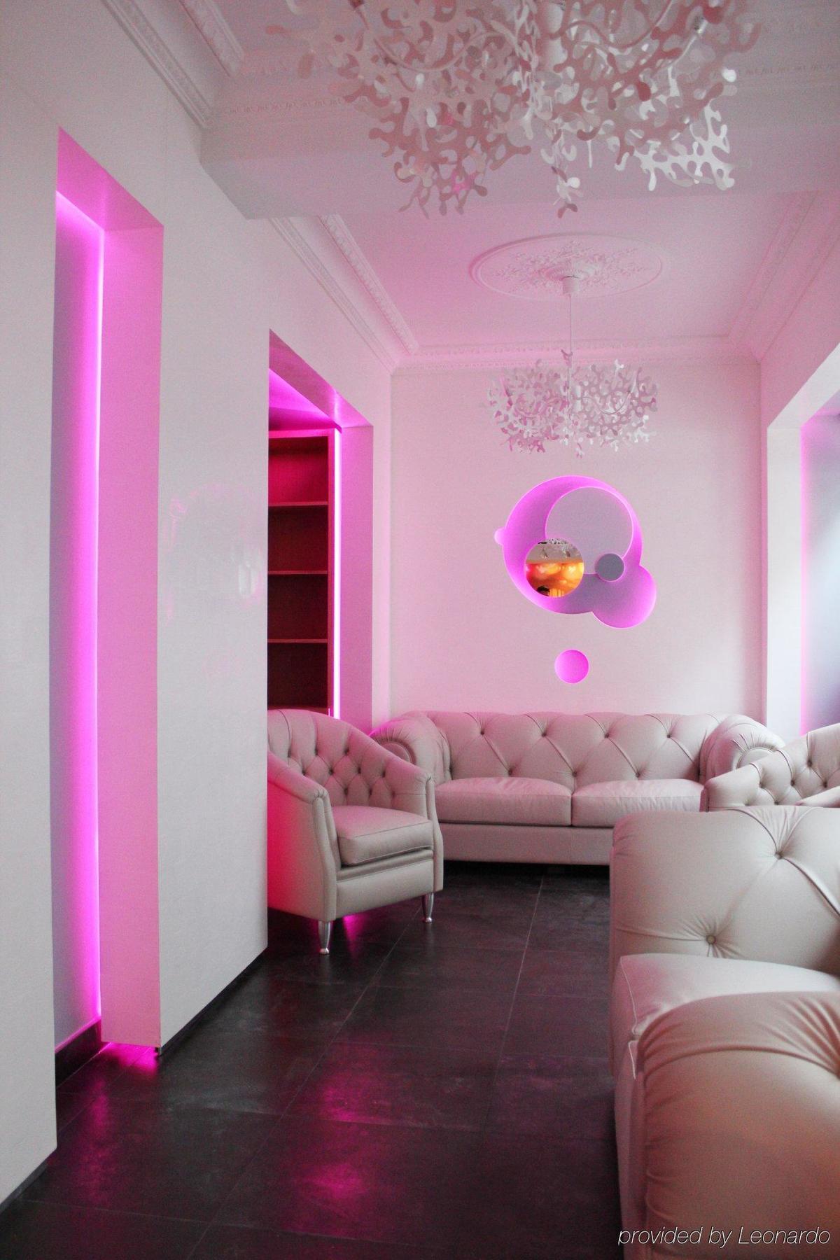 Lumières Montmartre Hotel Parigi